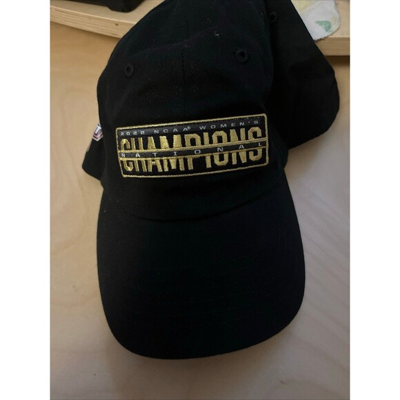 NCAA Women’s Basketball Champions Black Hat 2022 New Cap Adult Elite Eight - Picture 6 of 8